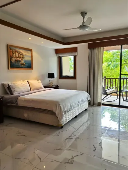 Villa mit 2 Schlafzimmern und 3 Bädern in Laguna Village, Bang Tao