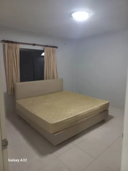 Вилла с 3 спальнями и 2 ванными в аренду в Wongchalerm Garden Ville