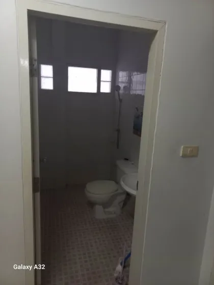 Вилла с 3 спальнями и 2 ванными в аренду в Wongchalerm Garden Ville