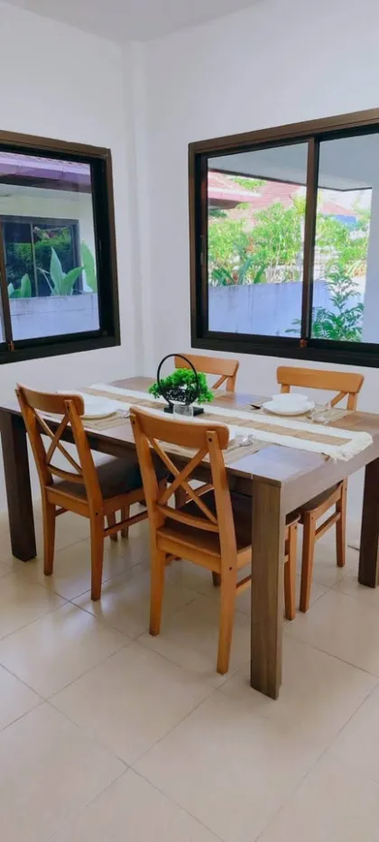 Дом с 3 спальнями и 2 ванными для аренды в Wongchalerm Garden Ville, Thalang