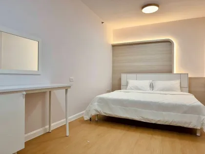 1-Bedroom Apartment with Pool View at Supalai Park, Phuket City