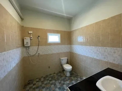 Таунхаус с 3 спальнями и 2 ванными комнатами в аренду в Пхангнге