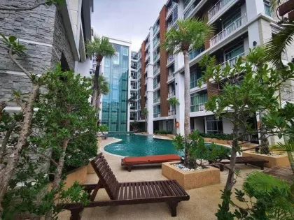 Estudio en condominio en alquiler en zona céntrica de Patong