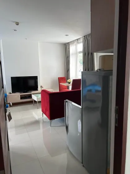 Estudio en condominio en alquiler en zona céntrica de Patong
