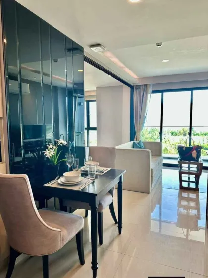 Mida Grand Surin Beach 一居室海景公寓出租