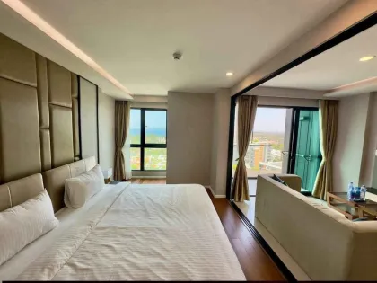 Mida Grand Surin Beach 一居室海景公寓出租