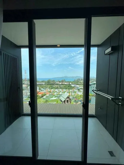 Mida Grand Surin Beach 一居室海景公寓出租