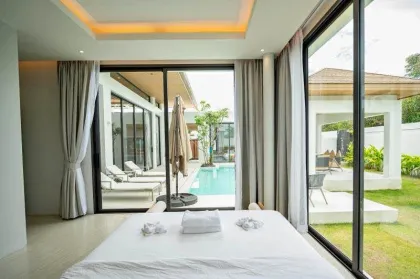 Luxus-Villa mit 4 Schlafzimmern und privatem Pool zur Miete in Mouana Residence, Chalong