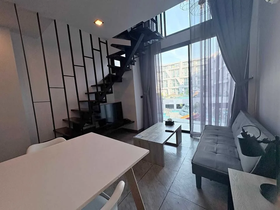 Modernes Loft-Apartment mit Poolblick in Nai Harn - Rawai