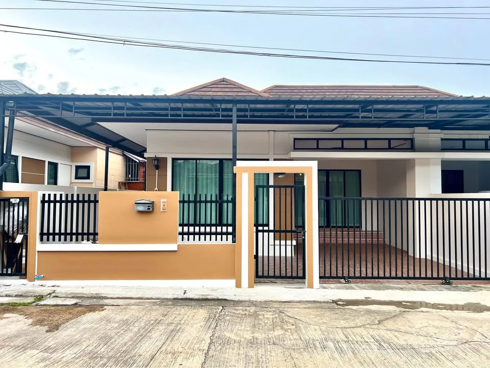 Moderna casa de 2 dormitorios en alquiler en Cherngtalay