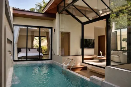 Новая вилла с 3 спальнями и бассейном рядом с Blue Tree Phuket