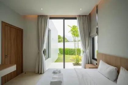 Luxury 4-Bedroom Villa for Rent at Mouana Residence Chalong