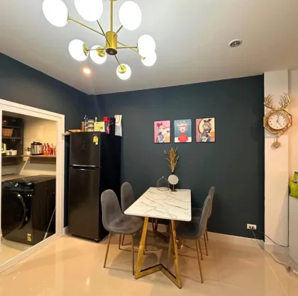 Moderne 3-Zimmer-Maisonette zur Miete in Supalai Palm Springs, Cherng Talay