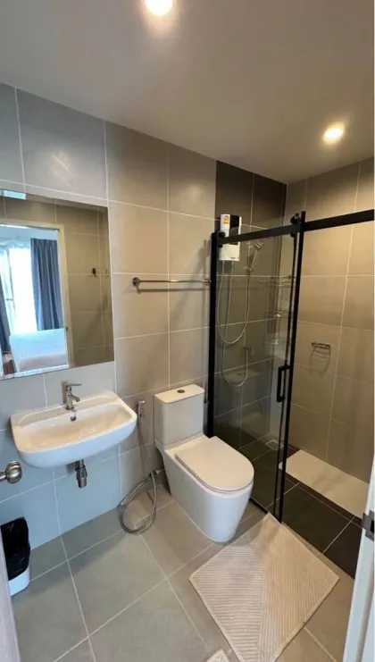 Moderne 3-Zimmer-Maisonette zur Miete in Supalai Palm Springs, Cherng Talay