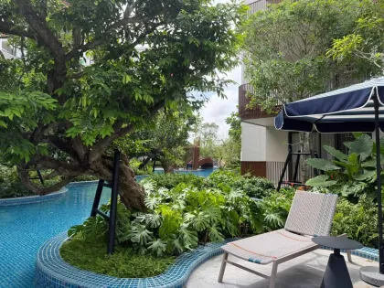 Casa adosada de 2 dormitorios y 2 baños en alquiler en The Base Bukit Phuket