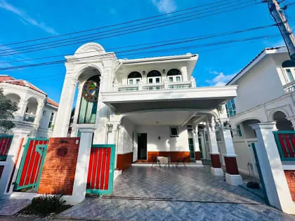 Villa renovada de 4 habitaciones en alquiler en Koh Kaew