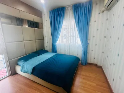 Villa renovada de 4 habitaciones en alquiler en Koh Kaew
