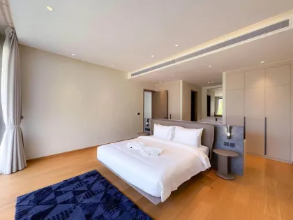 Luxuriöse brandneue 5-Zimmer-Villa mit privatem Pool zur Miete im Clover Residence