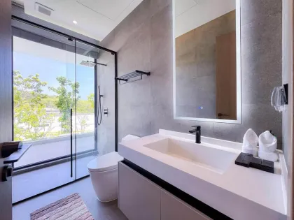 Luxuriöse brandneue 5-Zimmer-Villa mit privatem Pool zur Miete im Clover Residence
