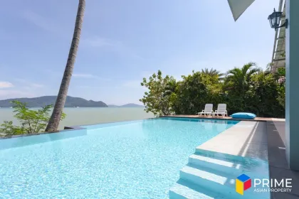 Villa frente a la playa con piscina de 2 dormitorios en alquiler en Rawai