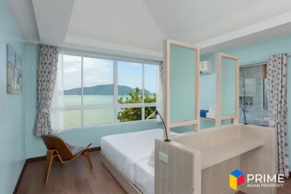 Villa frente a la playa con piscina de 2 dormitorios en alquiler en Rawai