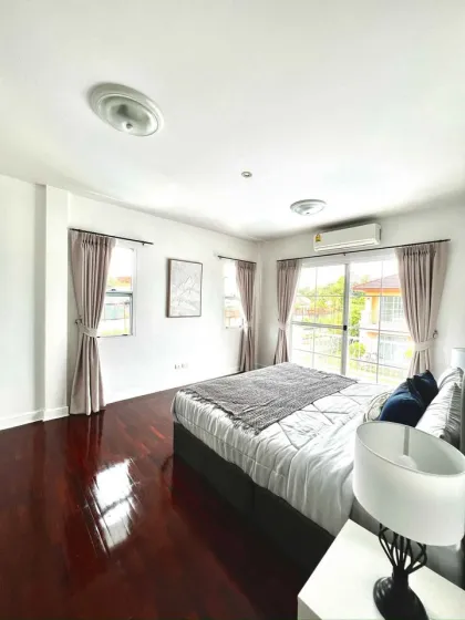 Luxury Renovated Private Pool Villa with 3 Beds, 3 Baths in Phuket Town