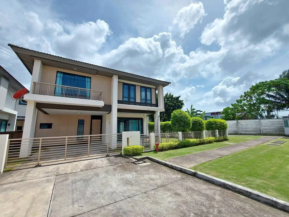 บ้านเดี่ยว 3 ห้องนอนให้เช่าในบูราสิริ เกาะแก้ว