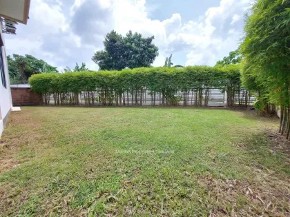 Casa Independiente de 3 Habitaciones en Alquiler en Burasiri Koh Kaew