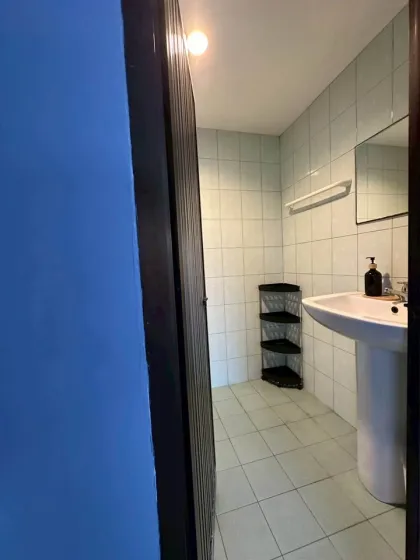Maison d'angle 2 chambres 3 salles de bain à louer à Chalong