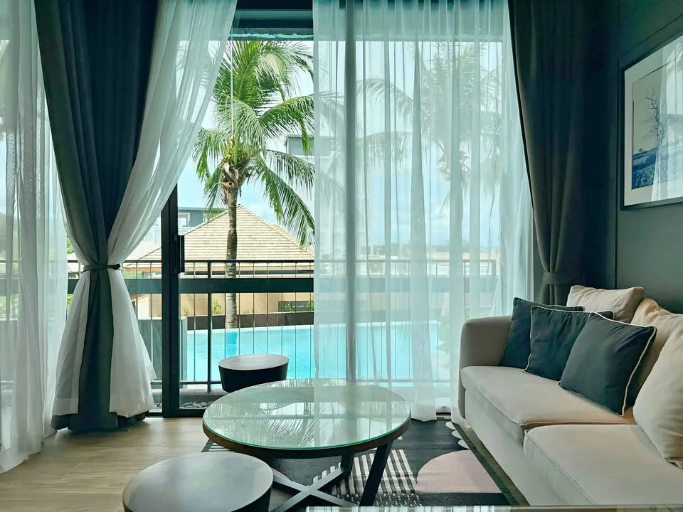 Luxuriöses 1-Zimmer-Apartment mit privatem Poolzugang in Saiyuan, Rawai