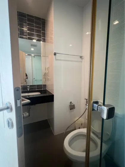 Appartement 1 chambre 1 salle de bain au Happy Place Condo près de l'aéroport