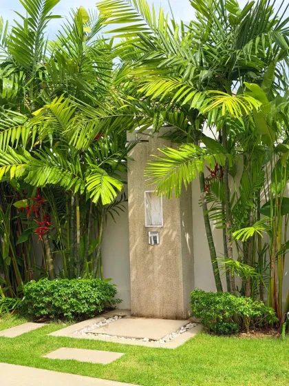 Villa de 3 dormitorios con piscina en Trichada Azure, Bang Tao, Phuket