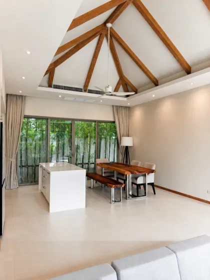 Villa de 3 dormitorios con piscina en Trichada Azure, Bang Tao, Phuket