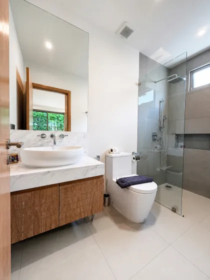 Villa de 3 dormitorios con piscina en Trichada Azure, Bang Tao, Phuket