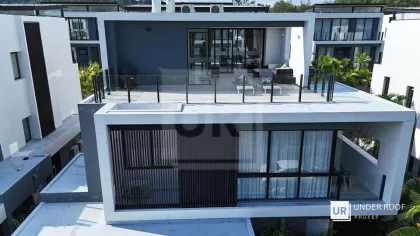 Villa avec piscine 5 chambres 5 salles de bain à louer à Laguna Phuket