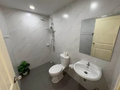 Дом с 2 спальнями и бассейном в Golden Ville Paklok, разрешено с питомцами