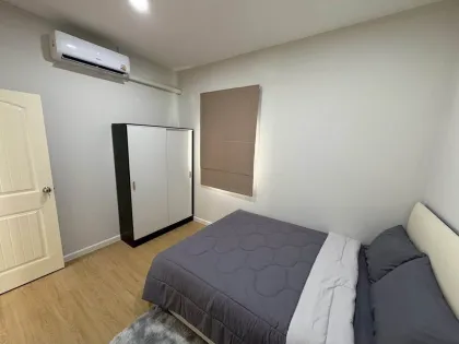 Дом с 2 спальнями и бассейном в Golden Ville Paklok, разрешено с питомцами