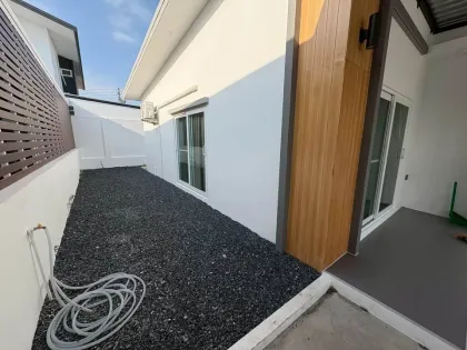 Дом с 2 спальнями и бассейном в Golden Ville Paklok, разрешено с питомцами