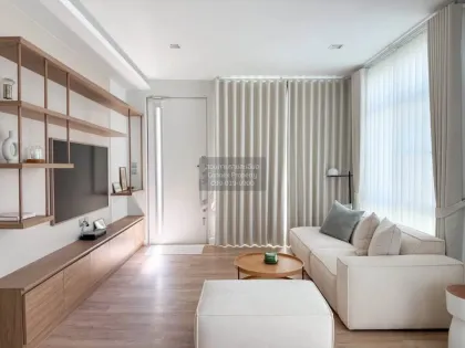 Moderne 3-Zimmer-Villa zur Miete in Siwalee Rasada, Rawai