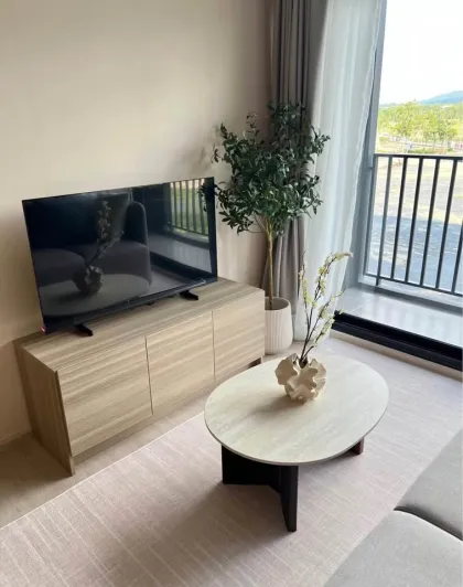 Condo Nuevo de 2 Habitaciones con Vista a Montañas en Cherng Talay