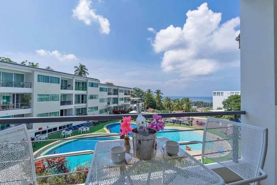 1 Bed 1 Bath Apartment with Pool View in Karon