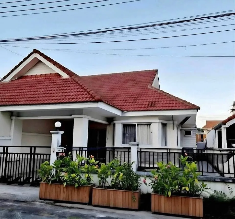 บ้าน 2 ห้องนอนให้เช่า ในย่านรัษฎา – สำโรง, ภูเก็ต