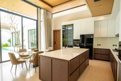 Роскошная вилла с 4 спальнями и бассейном в аренду в Mouana Residence, Кокэо