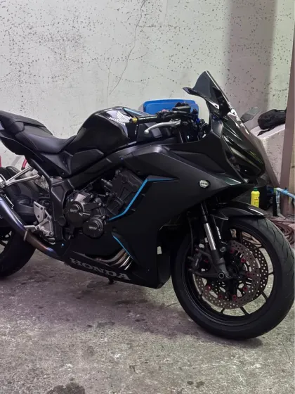 Мотоцикл Honda CBR650R 2023 года в аренду на Пхукете