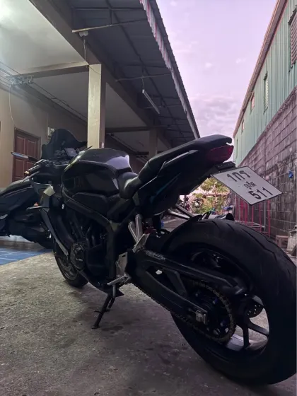 Мотоцикл Honda CBR650R 2023 года в аренду на Пхукете