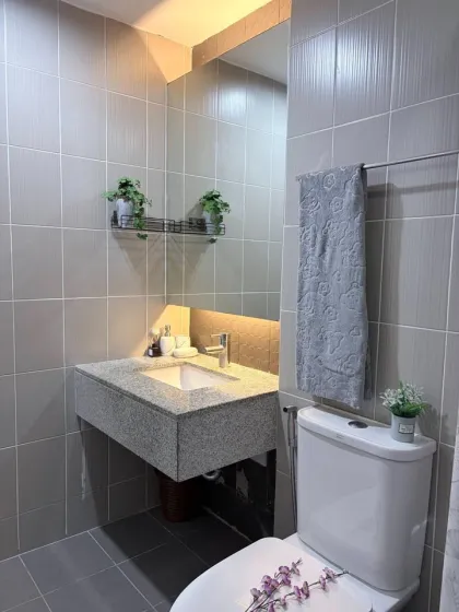 Apartamento de 1 dormitorio en The Scene Condo, Rawai, Phuket
