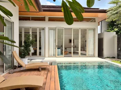 Acogedora villa con piscina de 3 habitaciones en Wilawan Luxury Villas, Nai Yang