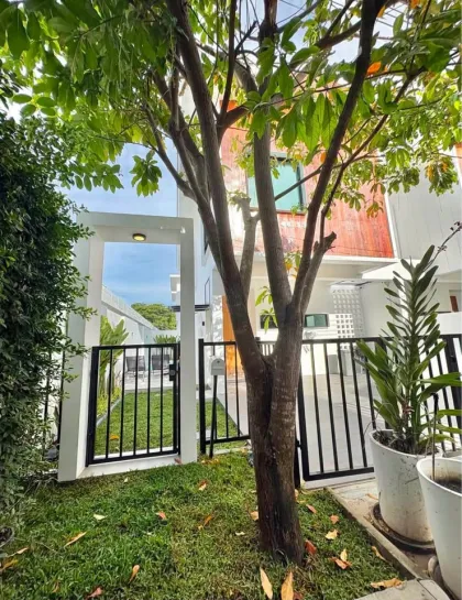 Villa rénovée 2 chambres avec piscine à Mono & Chalong