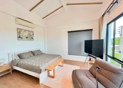 Villa rénovée 2 chambres avec piscine à Mono & Chalong