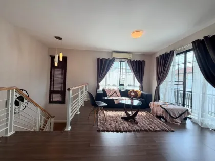 3 Schlafzimmer, 3 Badezimmer Haus zur Miete in Burasiri Koh Kaew, Phuket